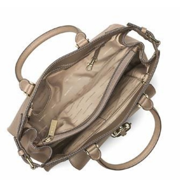 Michael Kors Emma Saffiano Leather Satchel 🎉HP🎉 - Picture 5 of 6